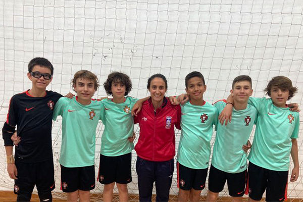 Atletas no Centro de Treinos de Futsal Sub-13